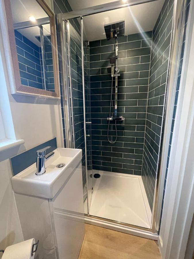 Apartament The Hideaway By The Sea - Free Parking Okręg wyborczy Hove Zewnętrze zdjęcie